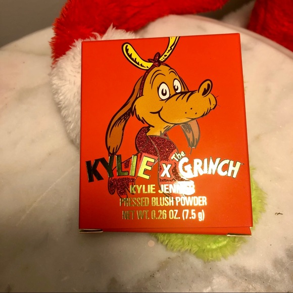 KYLIE X GRINCH MAX THE REINDEER BLUSH - Picture 2 of 8